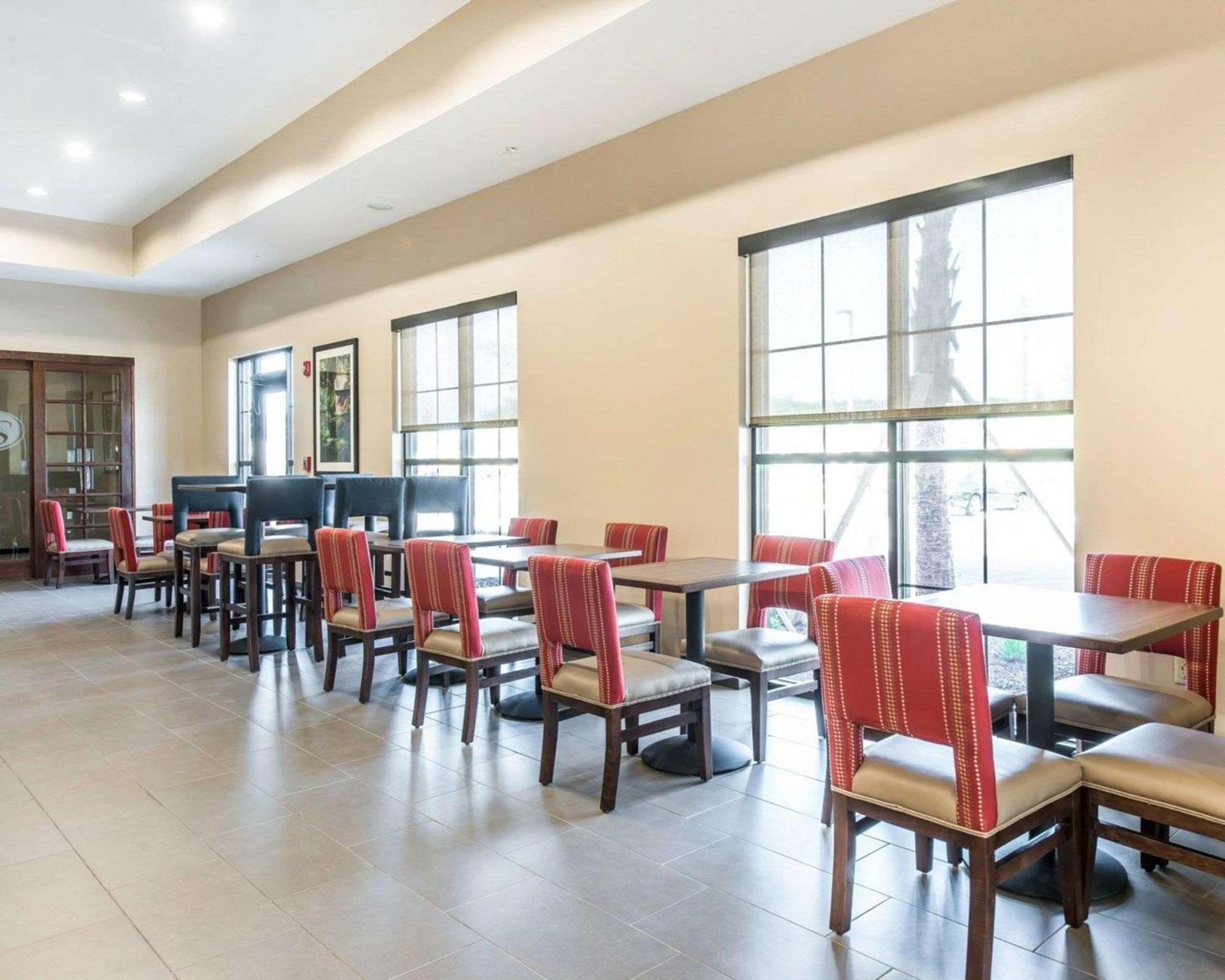 Comfort Suites Dunnellon Near Rainbow Springs Exteriör bild