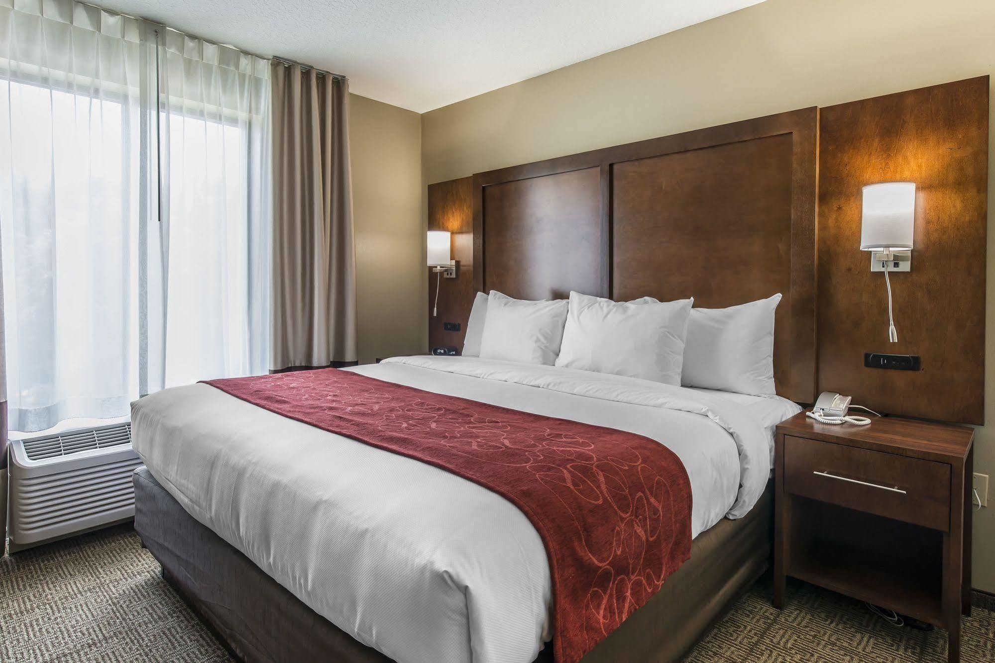 Comfort Suites Dunnellon Near Rainbow Springs Exteriör bild